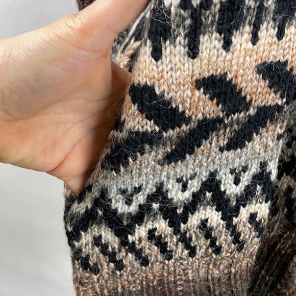 NWT PILCRO ANTHROPOLOGIE Emilie Shawl Collar Chunky Knit Cardigan Med/Large - Picture 6 of 8